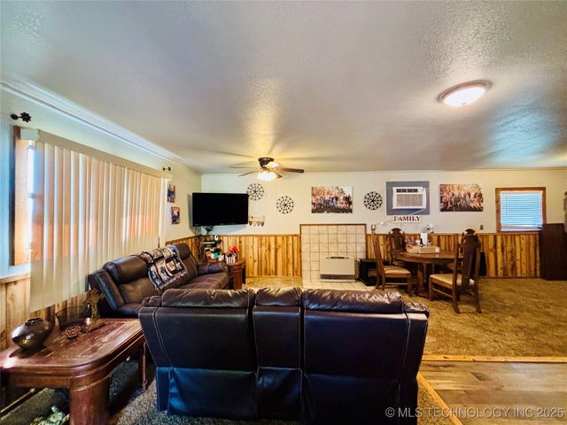 114426 S 4203, Checotah, OK 74426