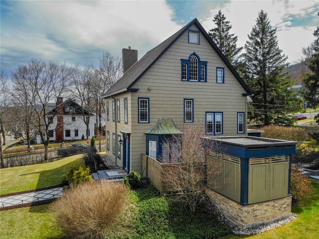 96 East 4th Street, Corning City, NY 14830