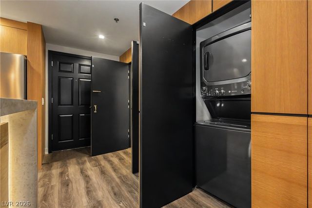 150 Las Vegas Boulevard 2015, Las Vegas, NV 89101