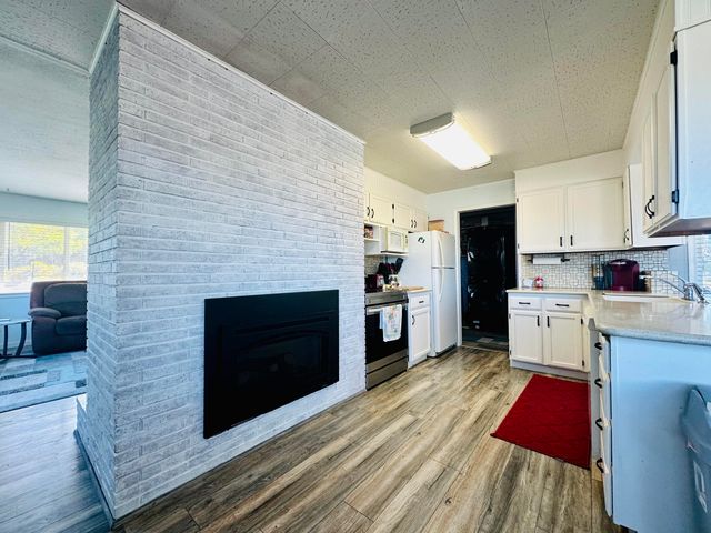 300 Mt Pitt Street, Klamath Falls, OR 97601