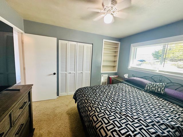 300 Mt Pitt Street, Klamath Falls, OR 97601