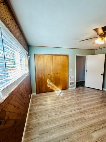 300 Mt Pitt Street, Klamath Falls, OR 97601