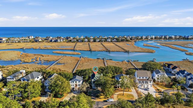 46 High Hammock Way, Pawleys Island, SC 29585
