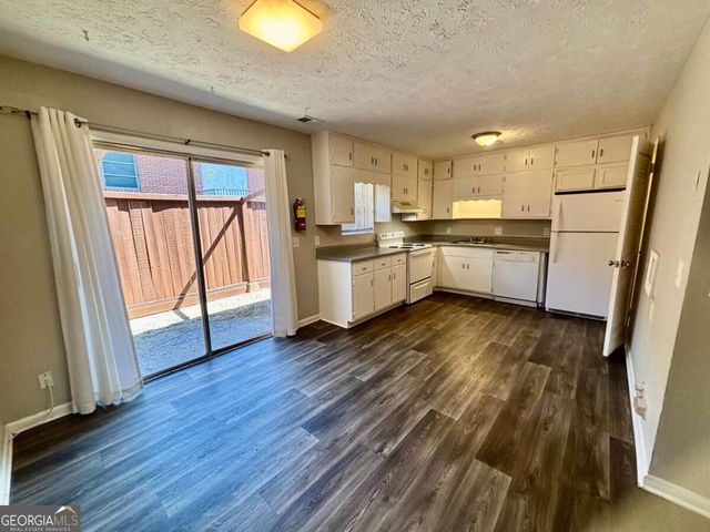 3198 Washington Road #4, East Point, GA 30344