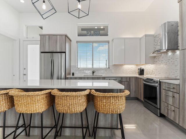 1402 County Road 230 230, Sargent, TX 77414