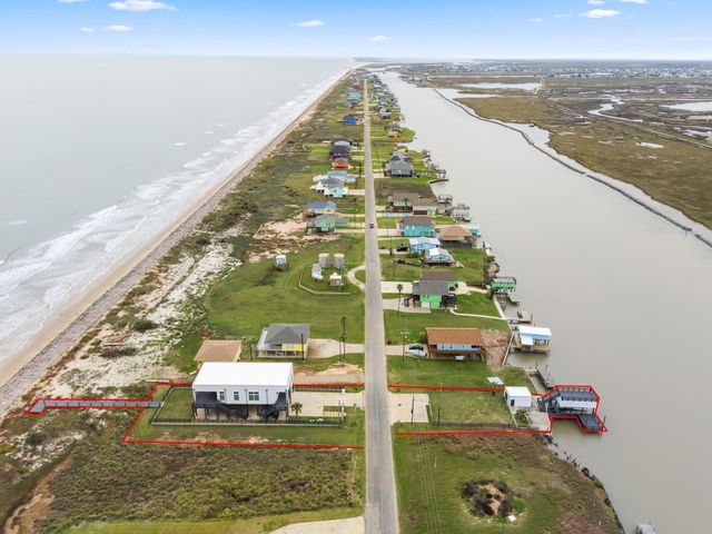 1402 County Road 230 230, Sargent, TX 77414