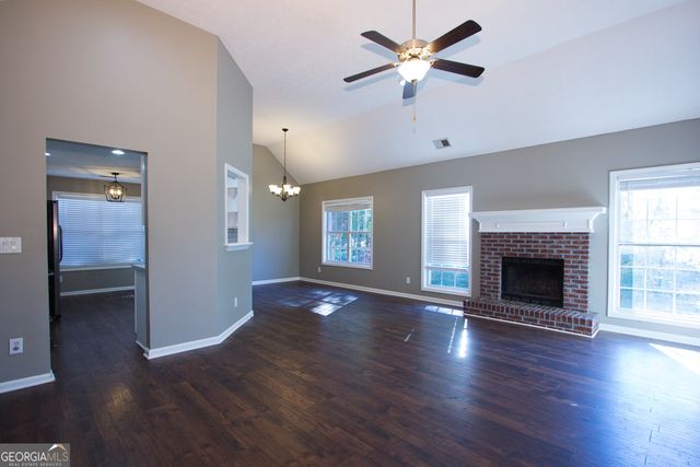 413 Vista Way, Loganville, GA 30052