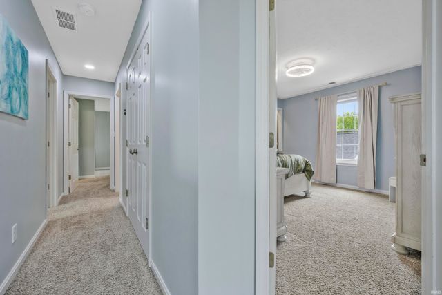 5801 Kevin Court, Newburgh, IN 47630