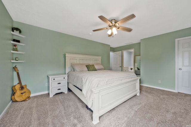 5801 Kevin Court, Newburgh, IN 47630