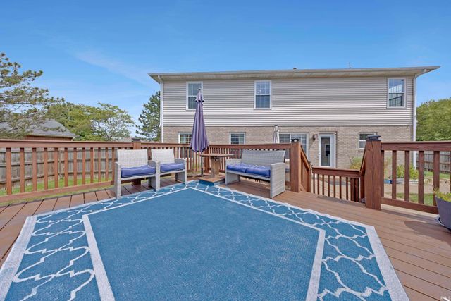 5801 Kevin Court, Newburgh, IN 47630