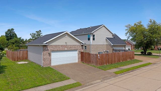 5801 Kevin Court, Newburgh, IN 47630