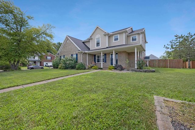 5801 Kevin Court, Newburgh, IN 47630
