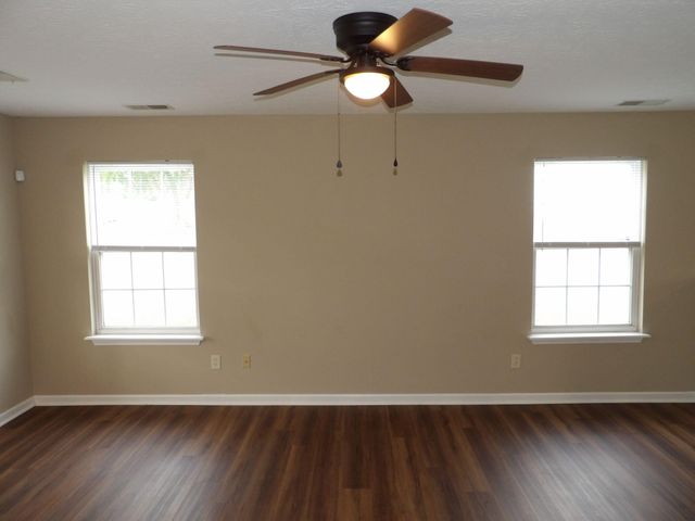 207 Robert M Green Boulevard, Frankfort, KY 40601