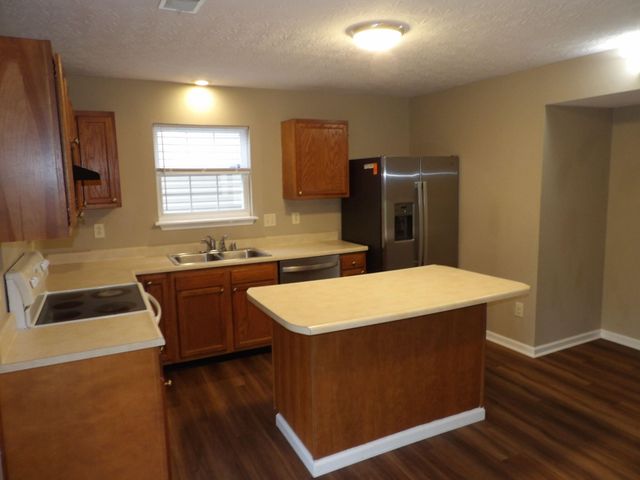 207 Robert M Green Boulevard, Frankfort, KY 40601
