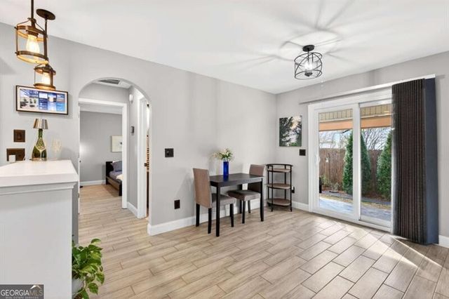 130 Grove Park Lane, Woodstock, GA 30189