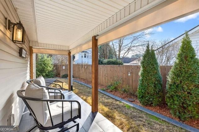 130 Grove Park Lane, Woodstock, GA 30189