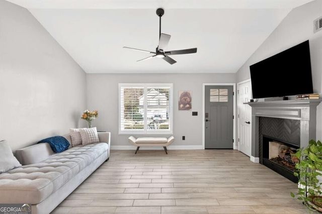 130 Grove Park Lane, Woodstock, GA 30189