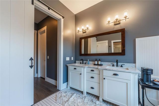 31 Park Street, Carlton Landing, OK 74432
