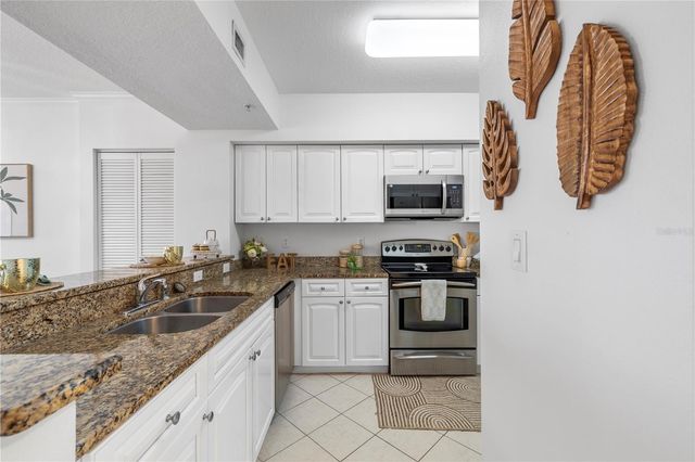 4516 SEAGULL DRIVE 302, New Port Richey, FL 34652