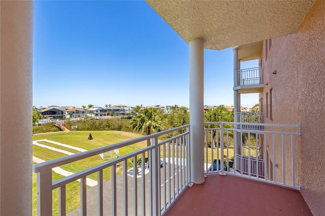 4516 SEAGULL DRIVE 302, New Port Richey, FL 34652