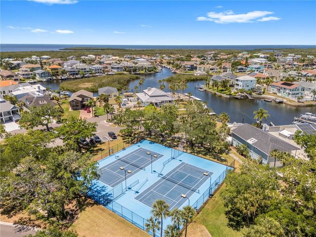 4516 SEAGULL DRIVE 302, New Port Richey, FL 34652