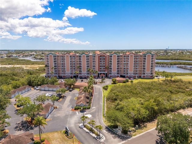 4516 SEAGULL DRIVE 302, New Port Richey, FL 34652