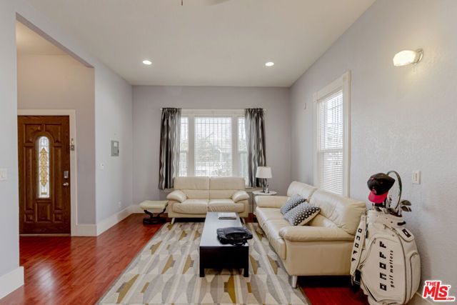 1224 Dewey Avenue, Los Angeles, CA 90006