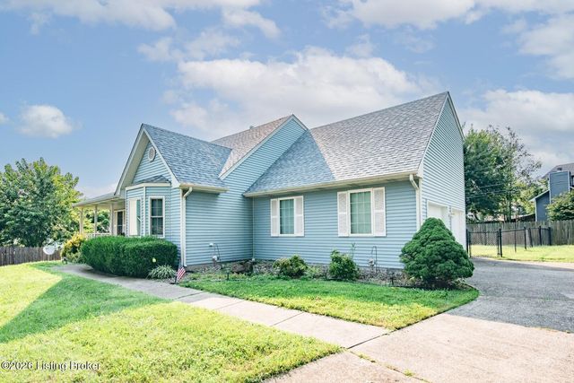 308 Falcon Ct, Elizabethtown, KY 42701