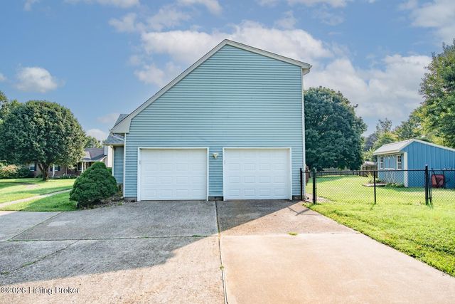 308 Falcon Ct, Elizabethtown, KY 42701