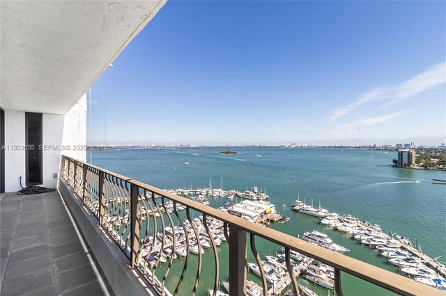 555 NE 15th St 20A, Miami, FL 33132