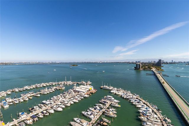 555 NE 15th St 20A, Miami, FL 33132