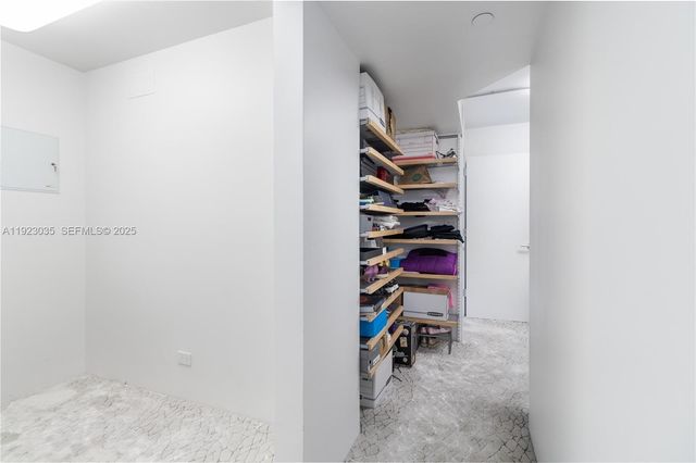 555 NE 15th St 20A, Miami, FL 33132