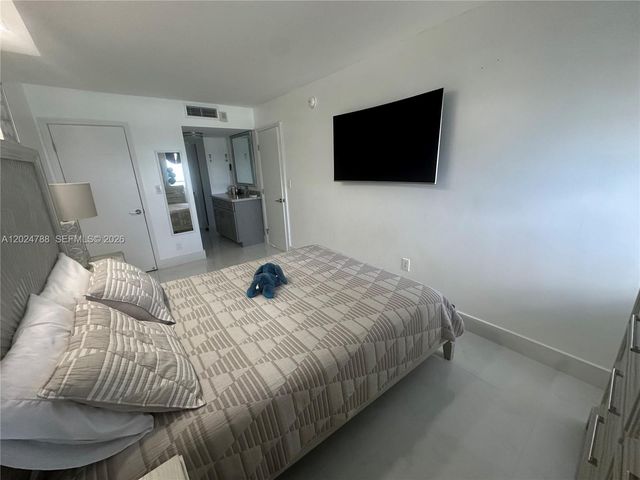 2030 S Ocean Dr 916, Hallandale Beach, FL 33009