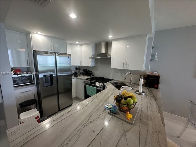 2030 S Ocean Dr 916, Hallandale Beach, FL 33009
