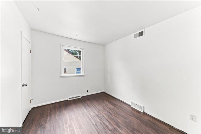 426 SHARP AVE, Glenolden, PA 19036