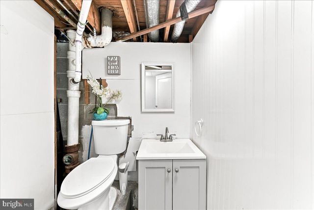 426 SHARP AVE, Glenolden, PA 19036
