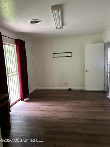 5721 Magnolia Drive, Jackson, MS 39209