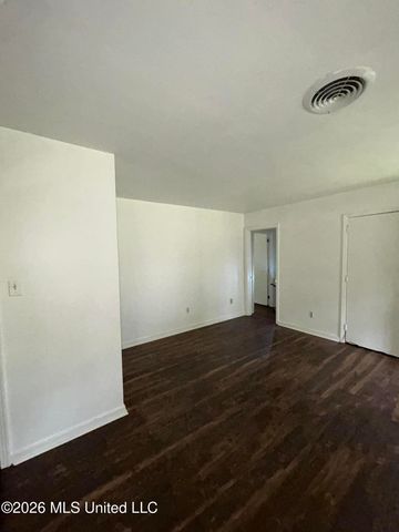 5721 Magnolia Drive, Jackson, MS 39209