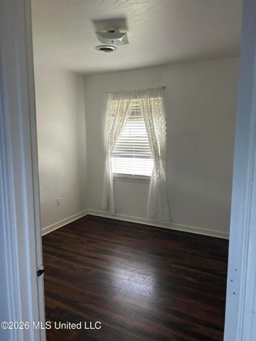5721 Magnolia Drive, Jackson, MS 39209