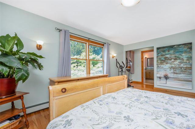 530 Elm Street, West Hempstead, NY 11552