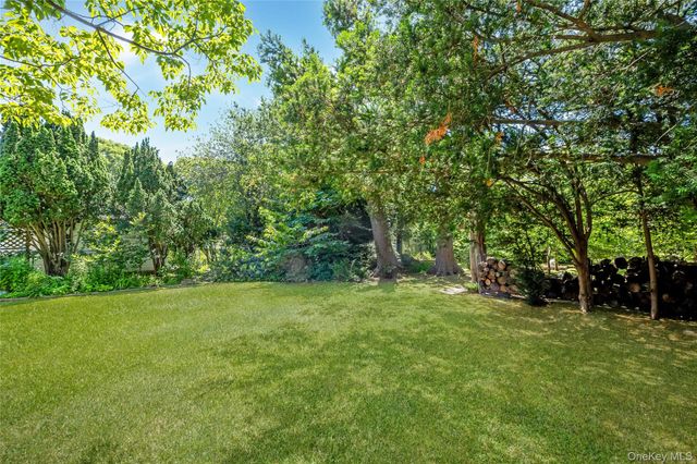530 Elm Street, West Hempstead, NY 11552