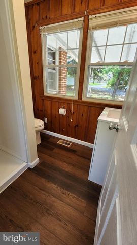 117 N GIRARD RD, Glassboro, NJ 08028