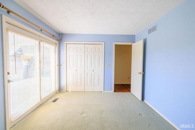 310 Garden Park Place, Spencer, IN 47460