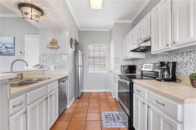 1001 Bayview M Blvd M, Portland, TX 78374