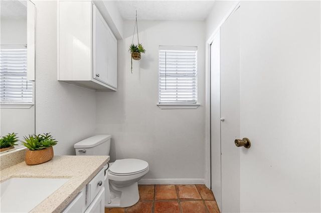 1001 Bayview M Blvd M, Portland, TX 78374