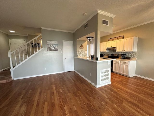 1001 Bayview M Blvd M, Portland, TX 78374