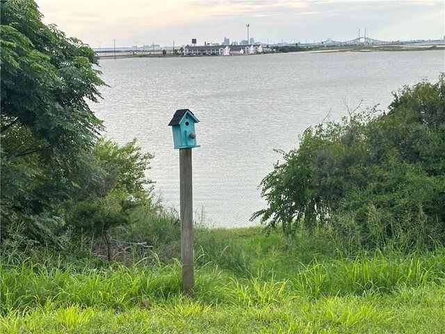 1001 Bayview M Blvd M, Portland, TX 78374