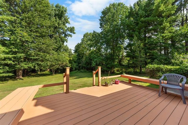 6607 Fleming Creek Drive, Ypsilanti, MI 48198