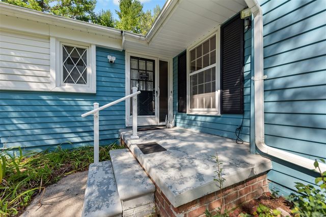 6607 Fleming Creek Drive, Ypsilanti, MI 48198