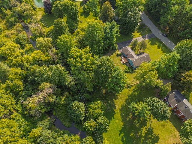 6607 Fleming Creek Drive, Ypsilanti, MI 48198